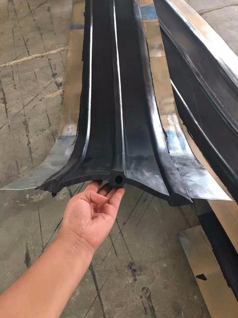 202203277983.jpeg 止水带@橡胶止水带@橡胶止水带厂家.jpeg